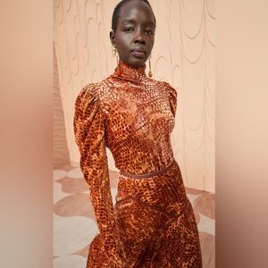 ULLA JOHNSON ALTHEA HIGH-NECK TOP IN SIENNA, SIZE 8.